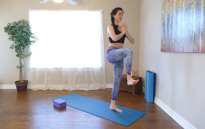 In this video you will learn to use yoga to target your inner thighs, your hips and really structure a nice pelvic region where you can have a lot of balance and stability